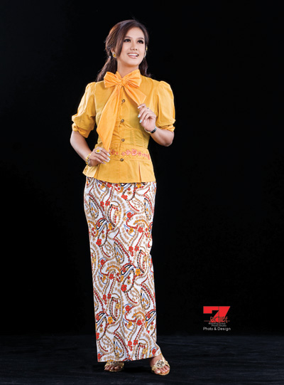 Fashion Show Mall Directory on Fashion Batik Fashion Show In Myanmar Batik Fashion Batik Fashion Ii